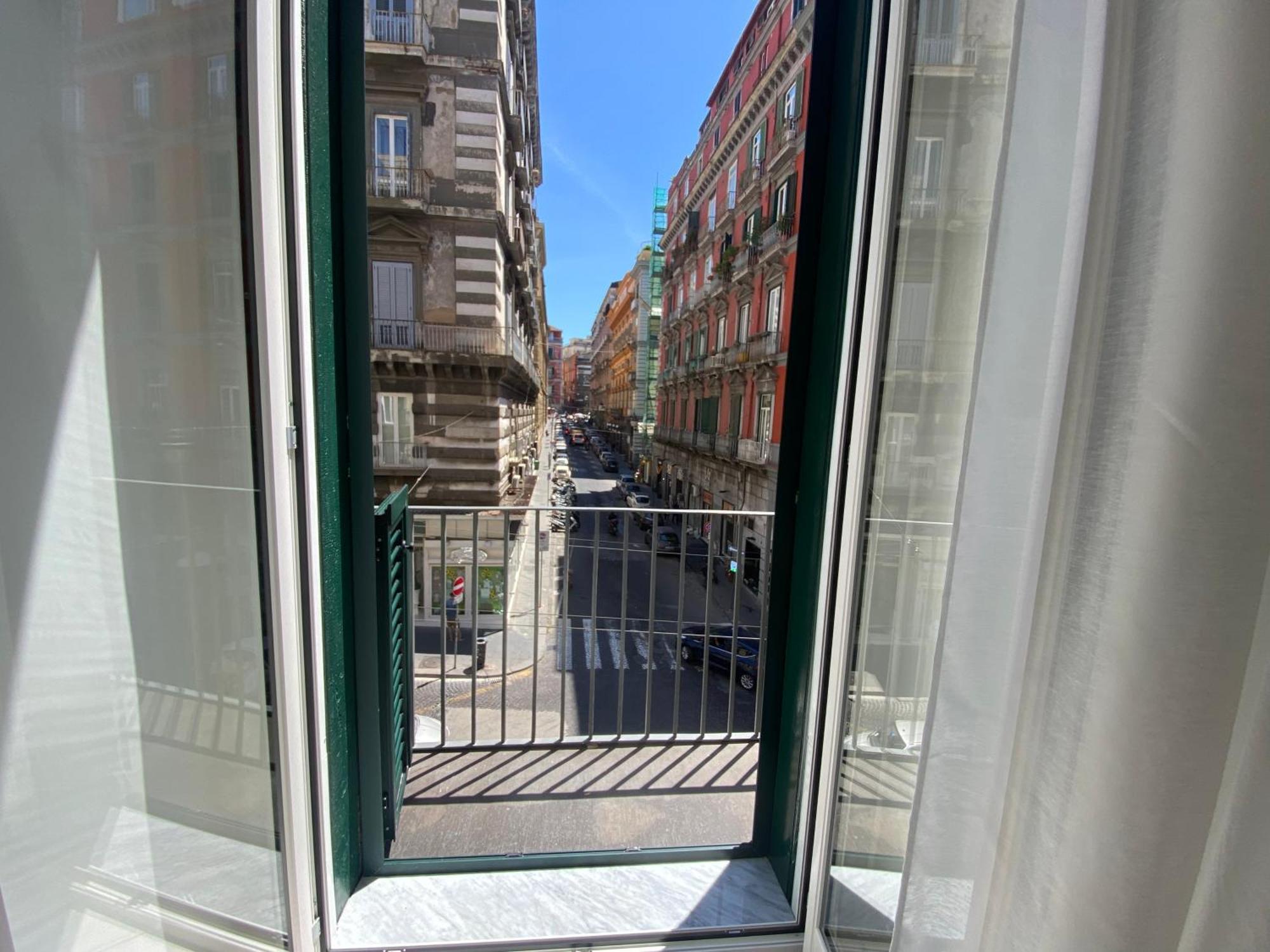 Ludben Dante Hotell Neapel Exteriör bild