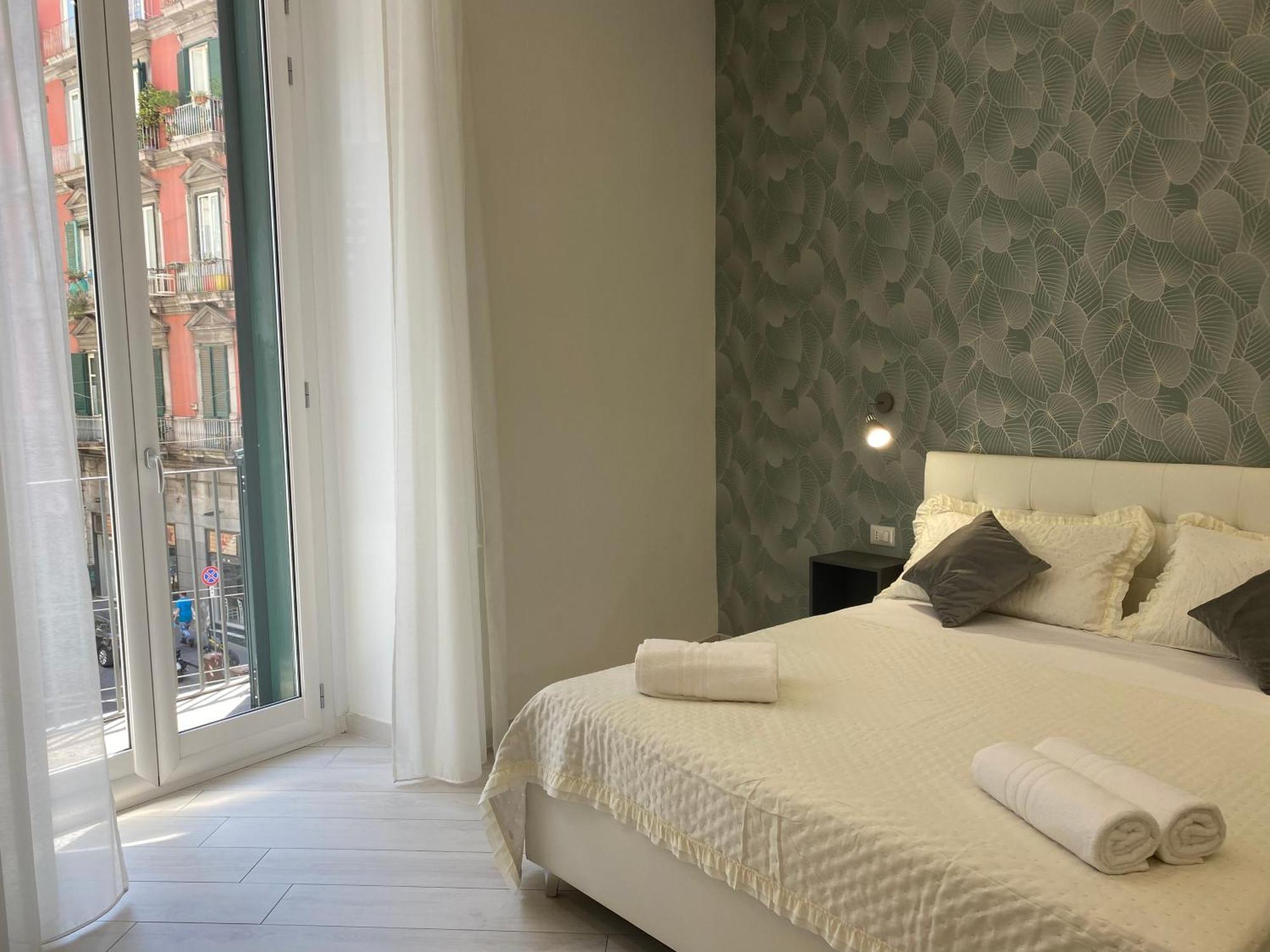 Ludben Dante Hotell Neapel Exteriör bild