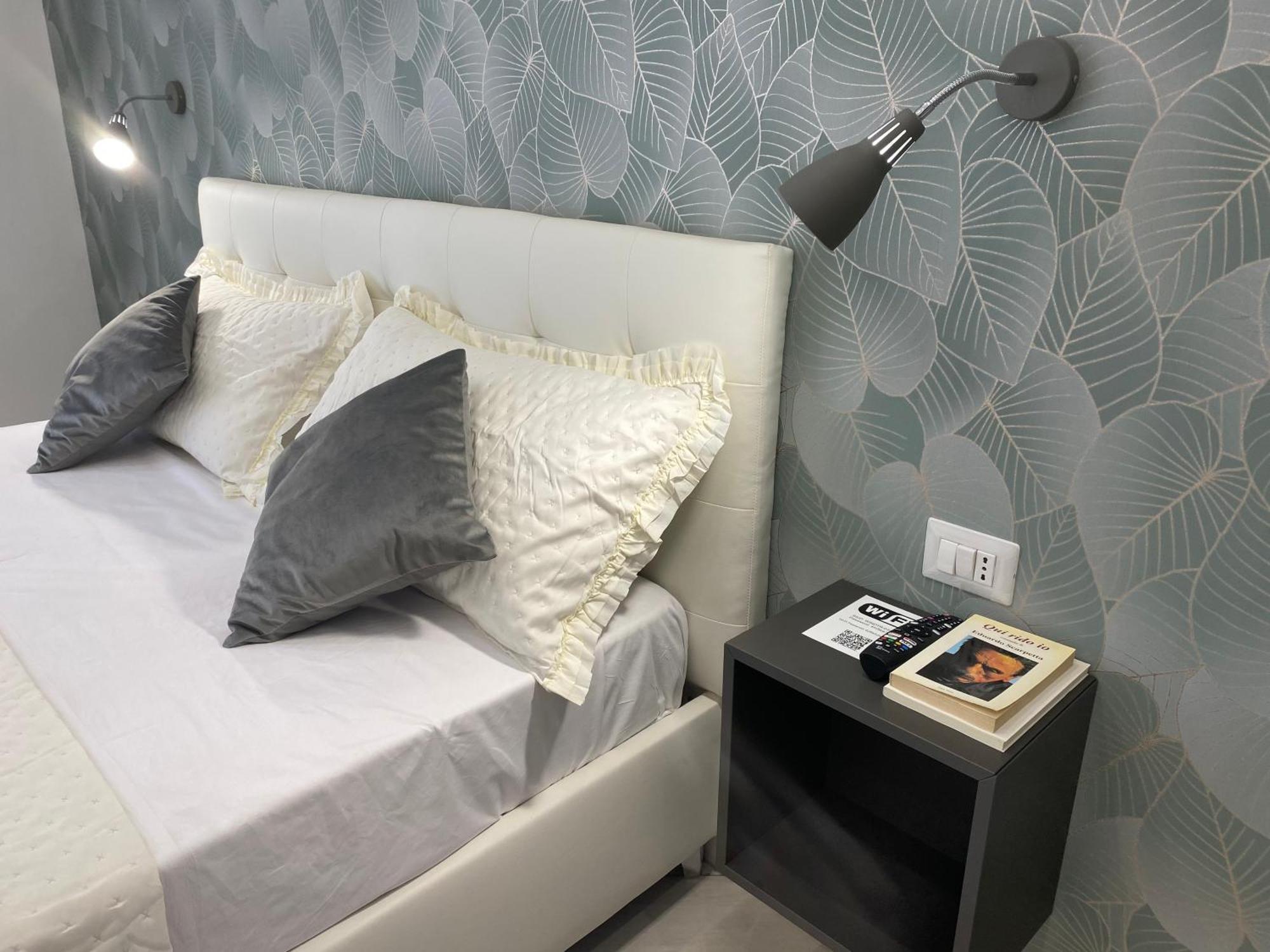 Ludben Dante Hotell Neapel Exteriör bild